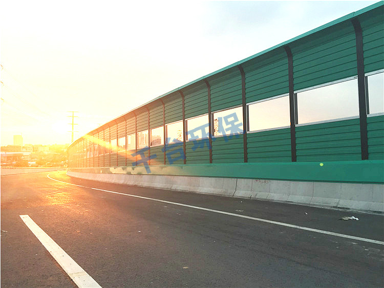 道路声屏障